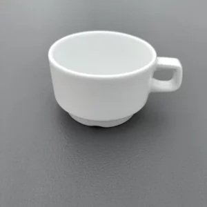 Udlejning af kaffekop i hvid porcelæn. Kaffekop fra Amalie serien er et smukt og klassisk porcelæn til din borddækning.